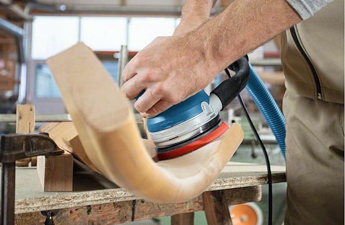 Электрическая эксцентриковая шлифовальная машина Bosch GET 55-125, 2.4 кг, 550 Вт