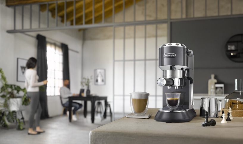 Kafijas automāts DeLonghi EC885.GY