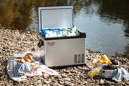 Автомобильный холодильник Adler Portable Refrigerator, 40 л, 45 Вт