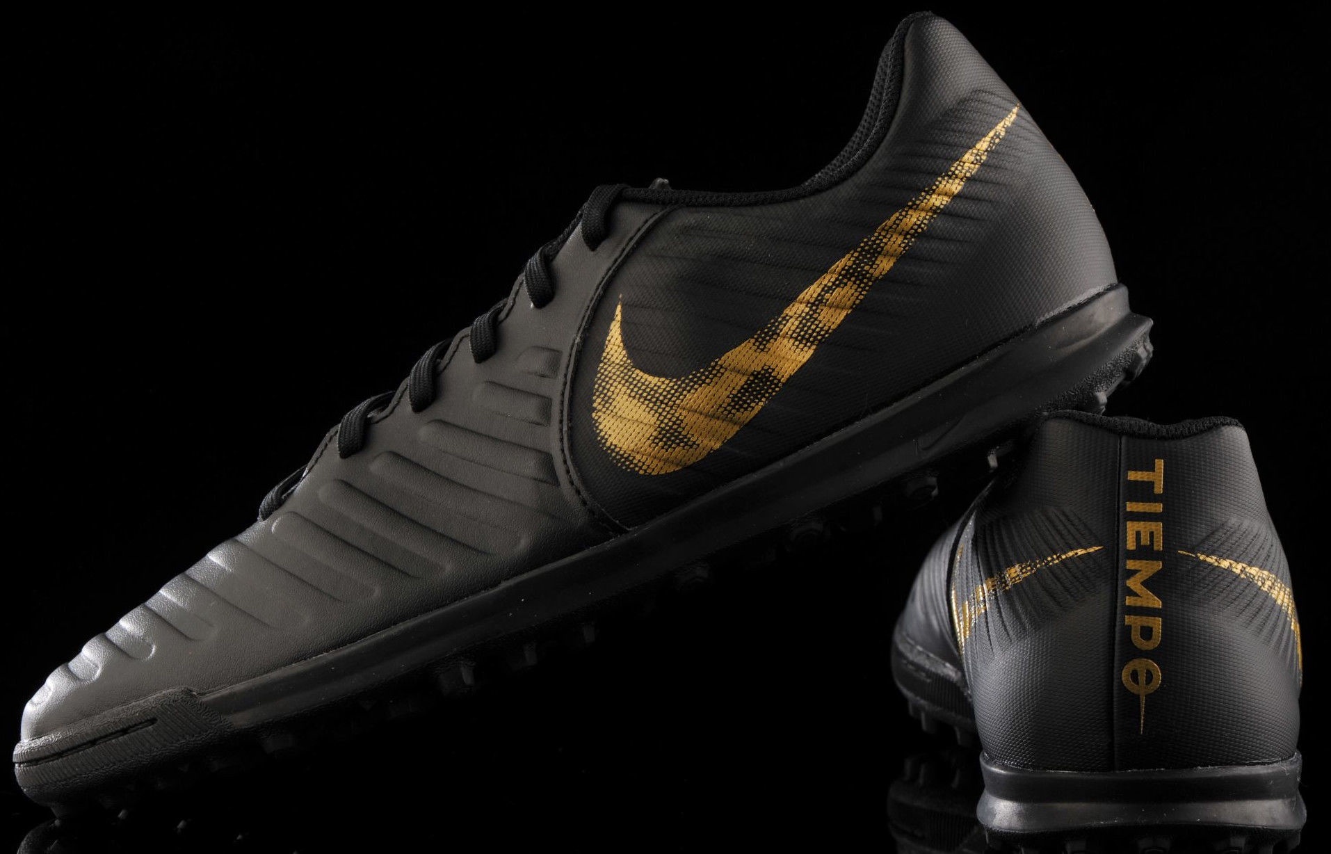 nike tiempo legend 42