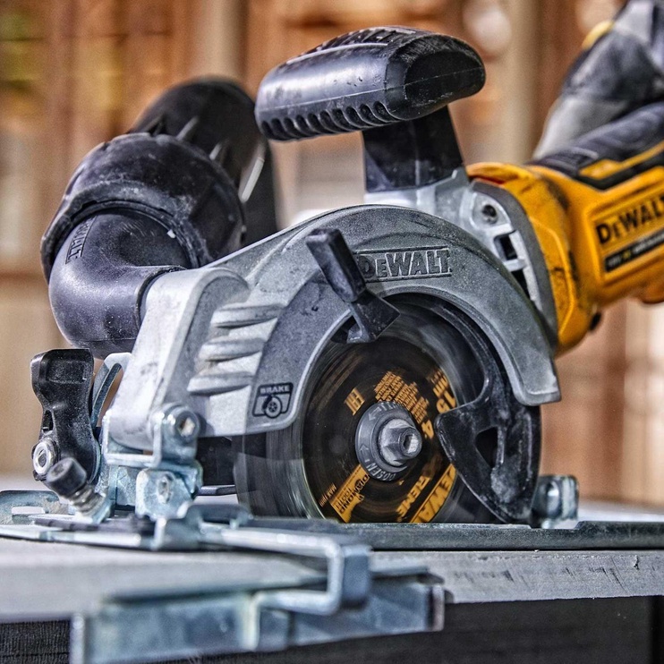 Bezvadu ripzāģis Dewalt DCS571N-XJ, 18 V