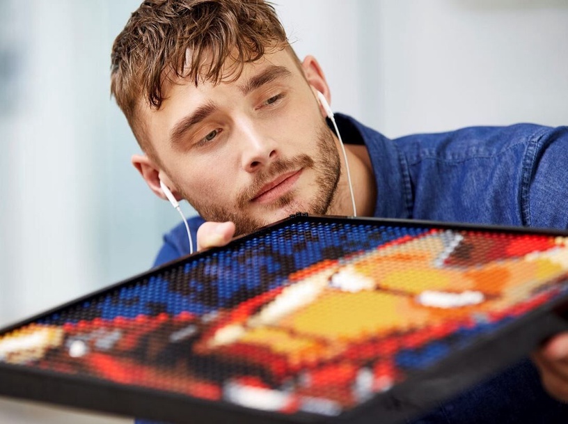 Konstruktor Constructor LEGO Art Marvel Studiose Raudmees 31199