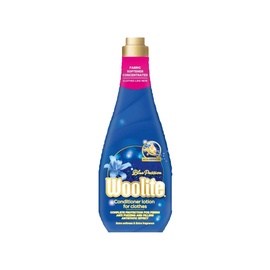 Minkštiklis skalbinių Woolite Blue Passion, 1,2 l