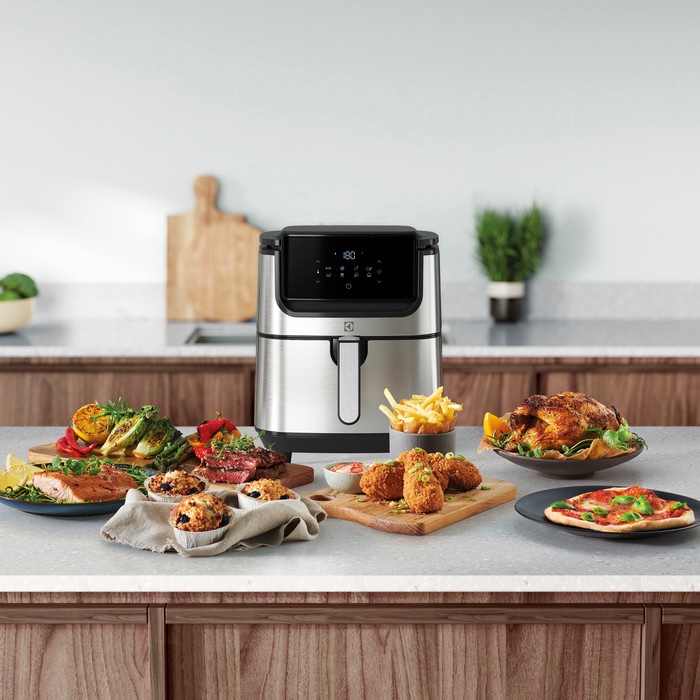 Kuumaõhufritüür Electrolux Explore 61800 E6AF1-6ST, hõbe/must, 1800 W, 5.4 l