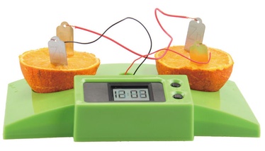 Pareto Centrs Exploring Kids Fruit Powered Experiment