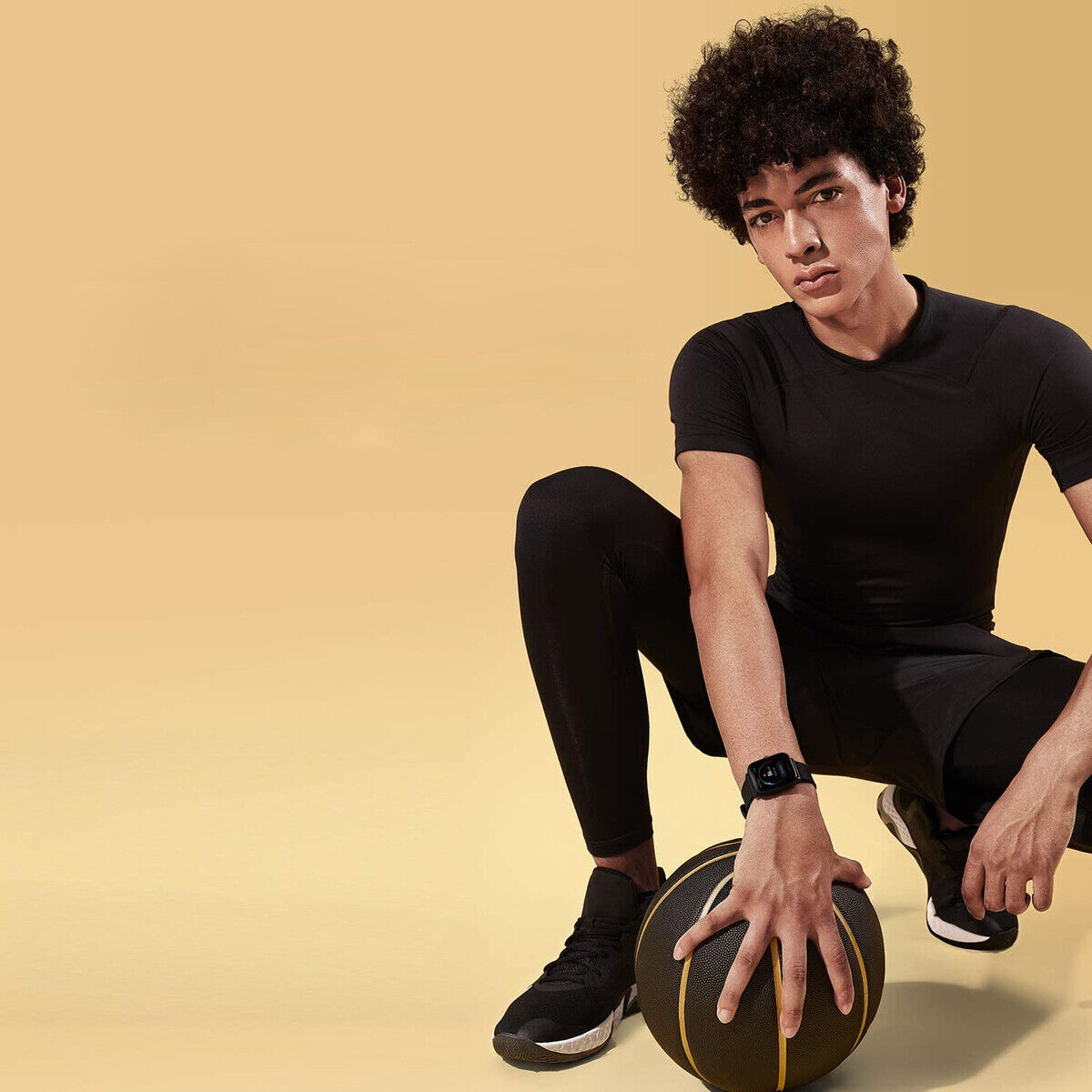 Išmanusis laikrodis Amazfit AMAZFIT BIP U, juoda - Senukai.lt