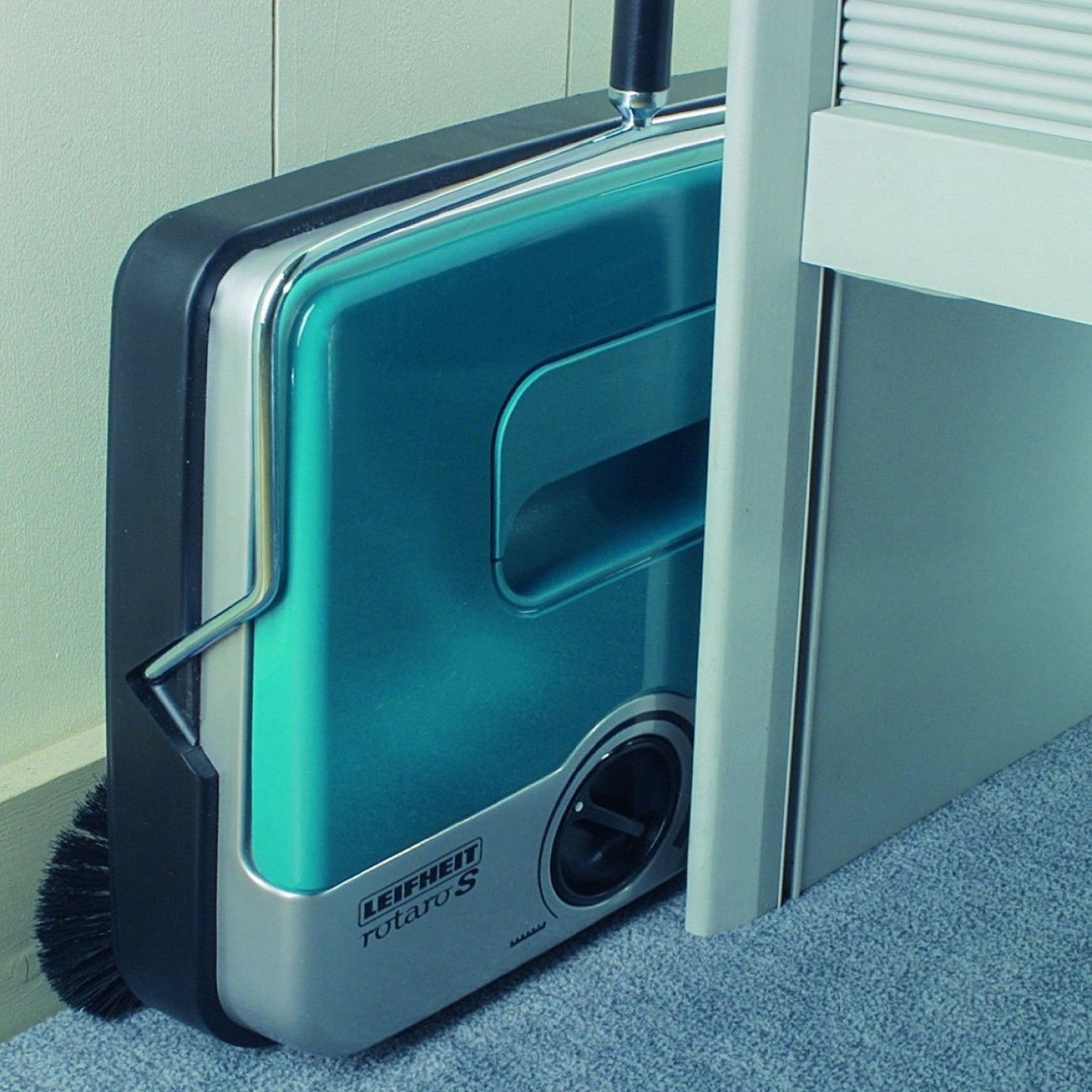 Leifheit Rotaro S Carpet Sweeper 1a.lt