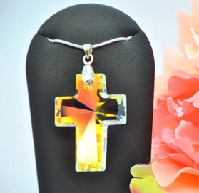 Vincento Pendant with Swarovski Elements Cross VP-2022