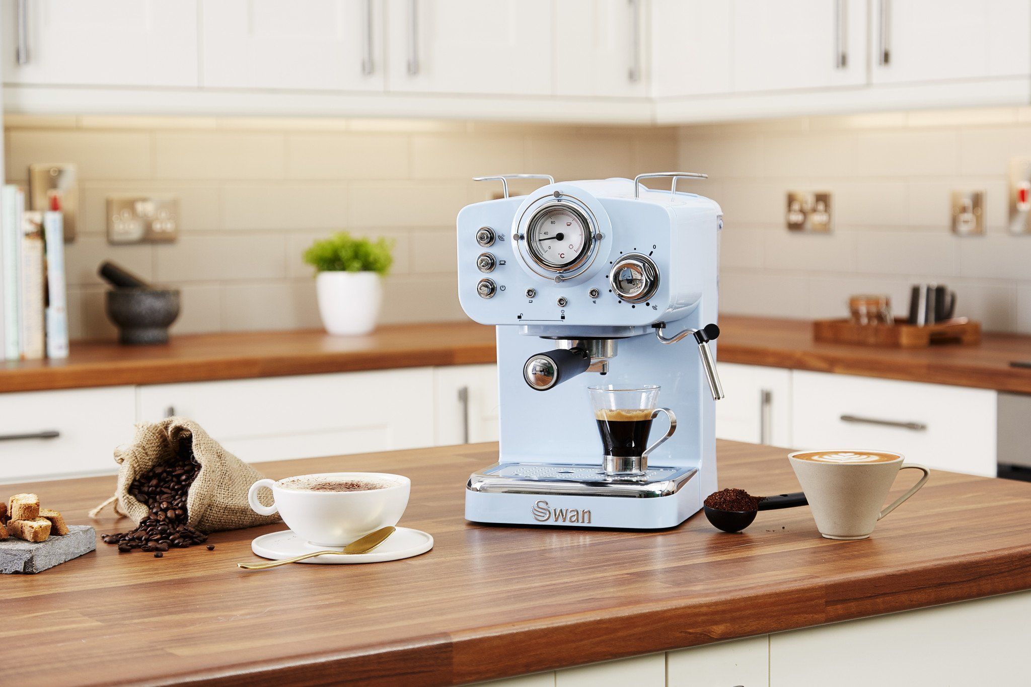 Swan Retro Pump Espresso - Krauta.ee