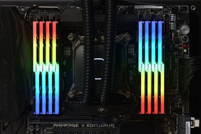 Operatīvā atmiņa (RAM) G.SKILL Trident Z RGB, DDR4, 32 GB, 4000 MHz