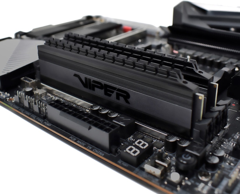 Operatīvā atmiņa (RAM) Patriot Viper 4 Blackout, DDR4, 8 GB, 3000 MHz