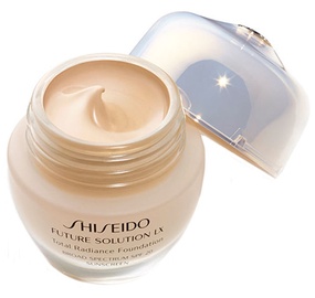 Shiseido Future Solution LX Total Radiance SPF15 Liquid Foundation 30ml G3