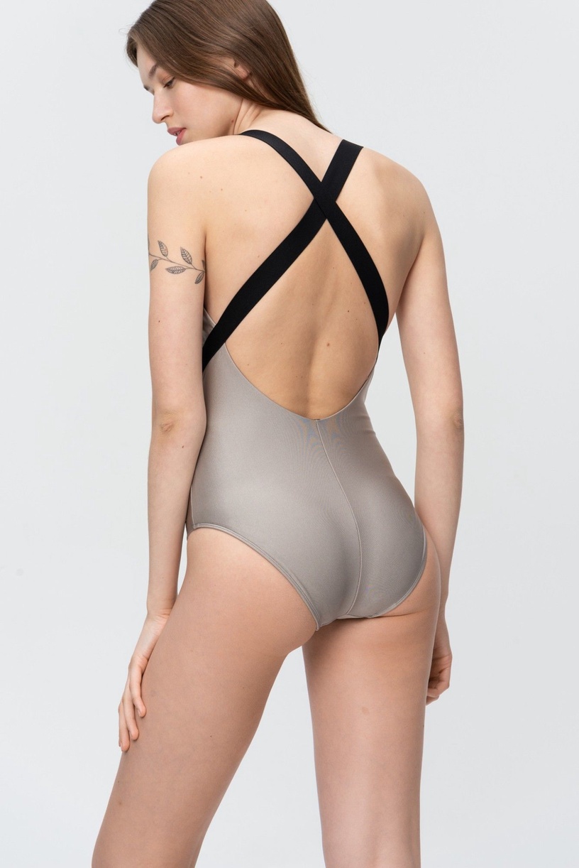 Ujumistrikoo, naistele Audimas, hall, 40
