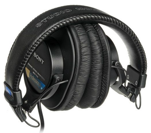 Проводные наушники Sony MDR-7506 Professional, черный