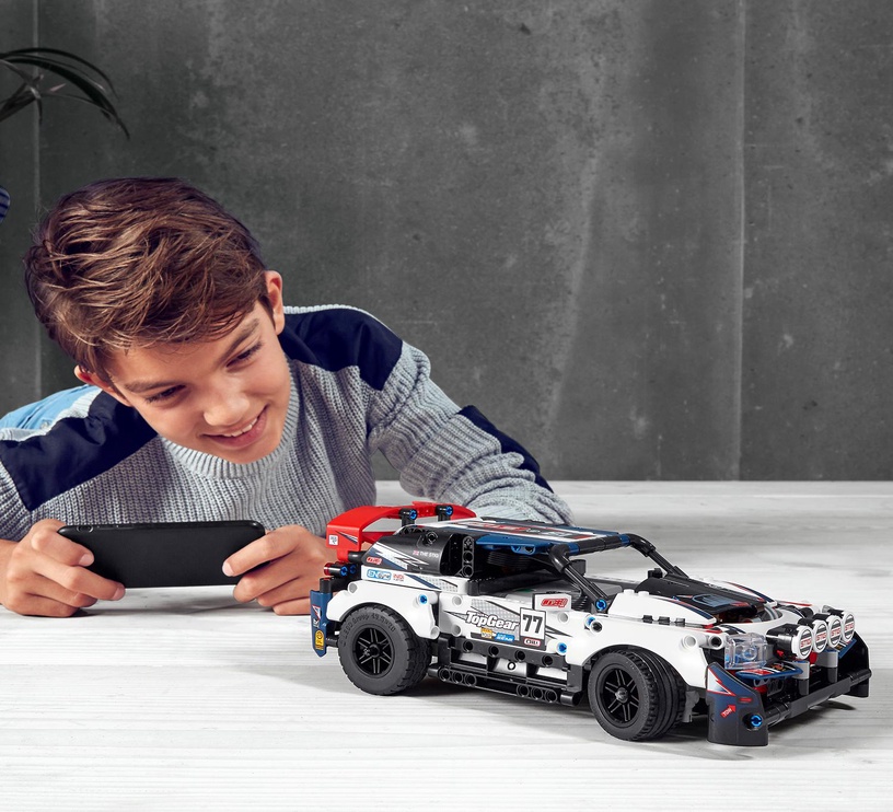 Konstruktor LEGO Technic Rakenduse kaudu juhitav ralliauto Top Gear 42109, 463 tk
