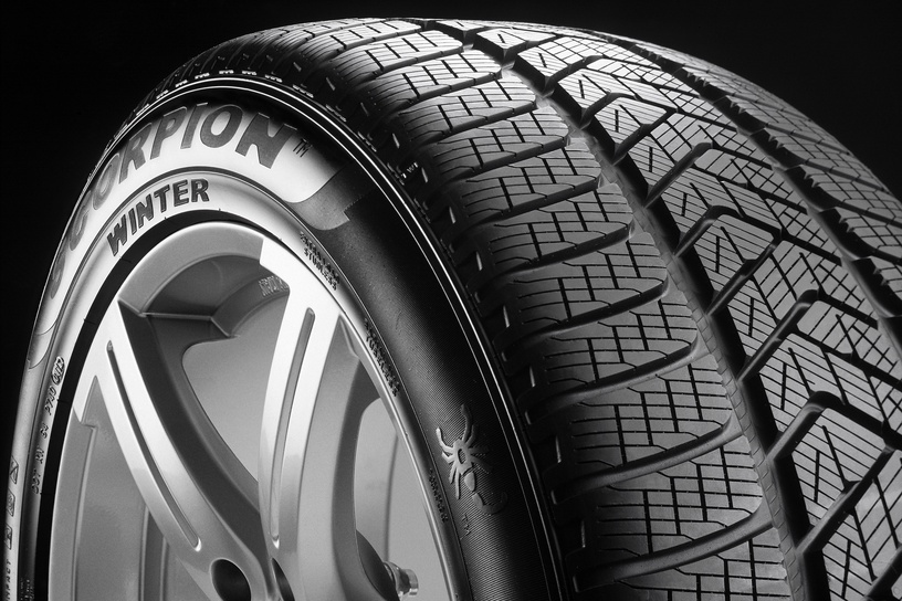 Зимняя шина Pirelli Scorpion Winter 265/45/R20, 108-V-240 km/h, XL, C, C, 72 дБ