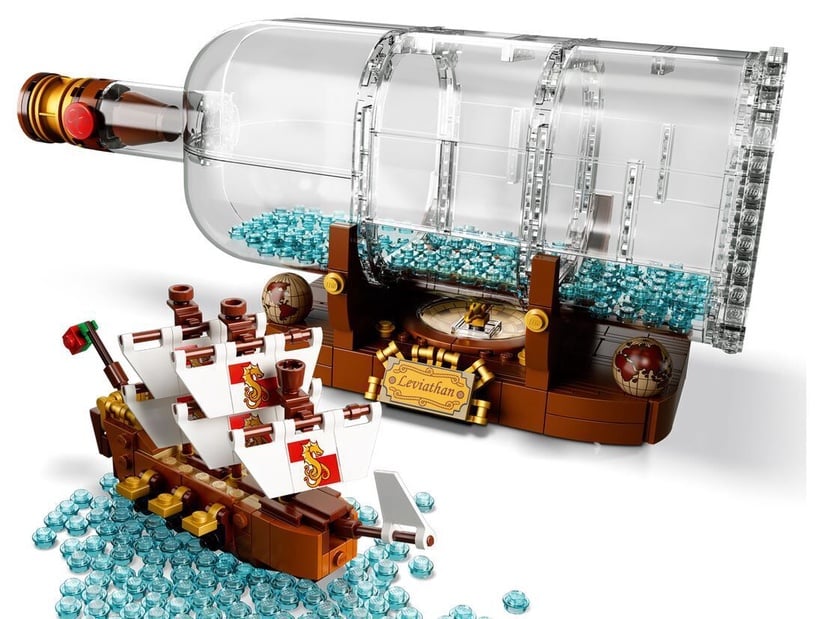 Конструктор LEGO Ideas Корабль в бутылке 92177, 962 шт.