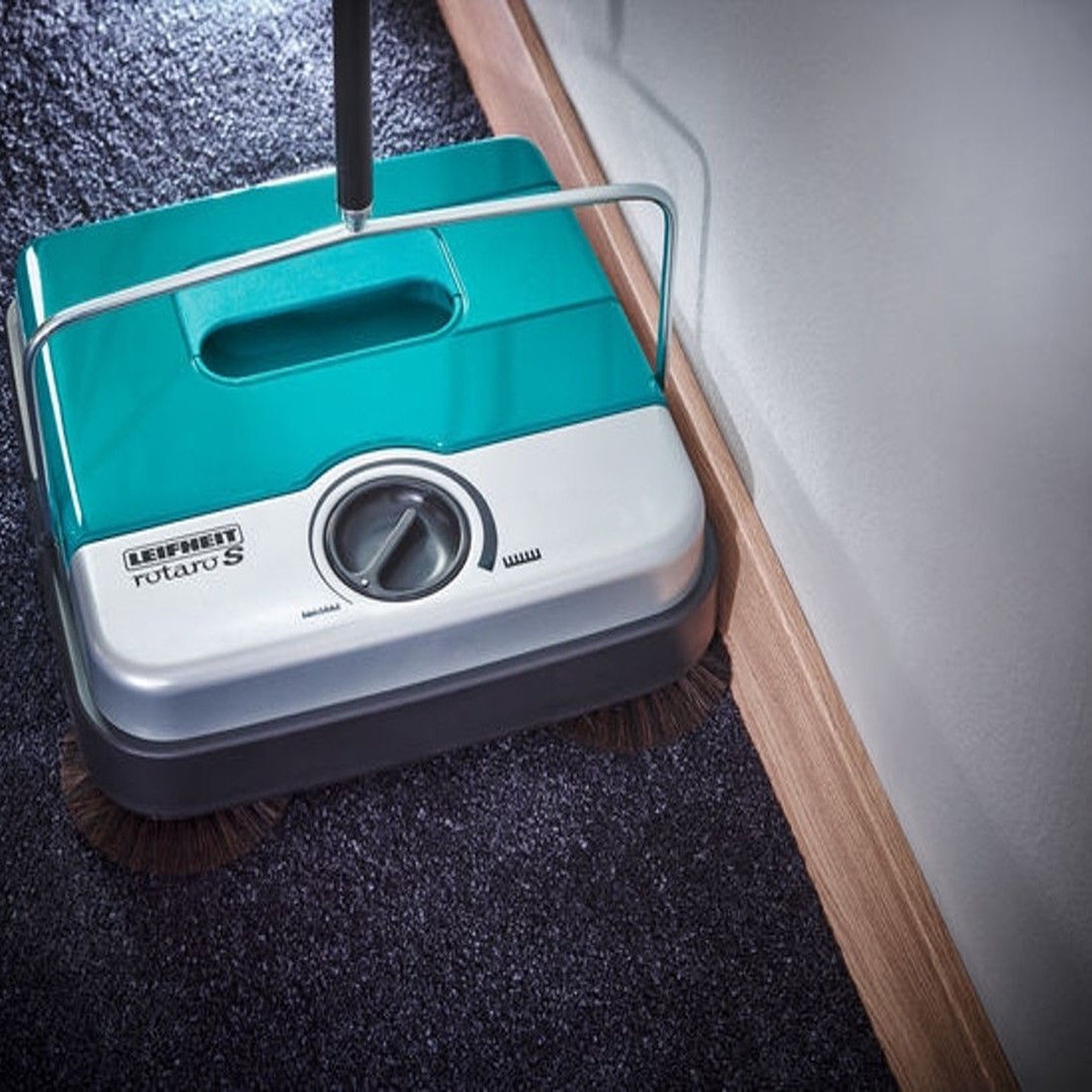 Leifheit Rotaro S Carpet Sweeper 1a.lt