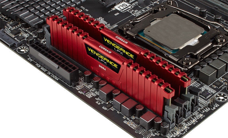 Operatyvioji atmintis (RAM) Corsair Vengeance LPX Red, DDR4, 4 GB, 2400 MHz