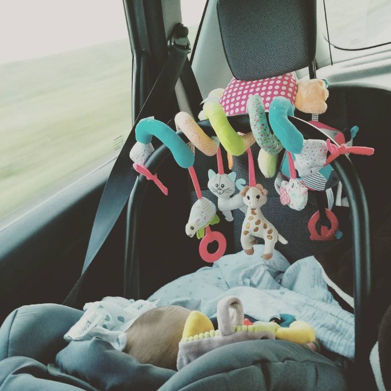 sophie the giraffe activity spiral