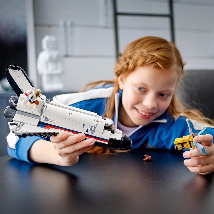 Конструктор LEGO Creator Приключения на космическом шаттле 31117, 486 шт.