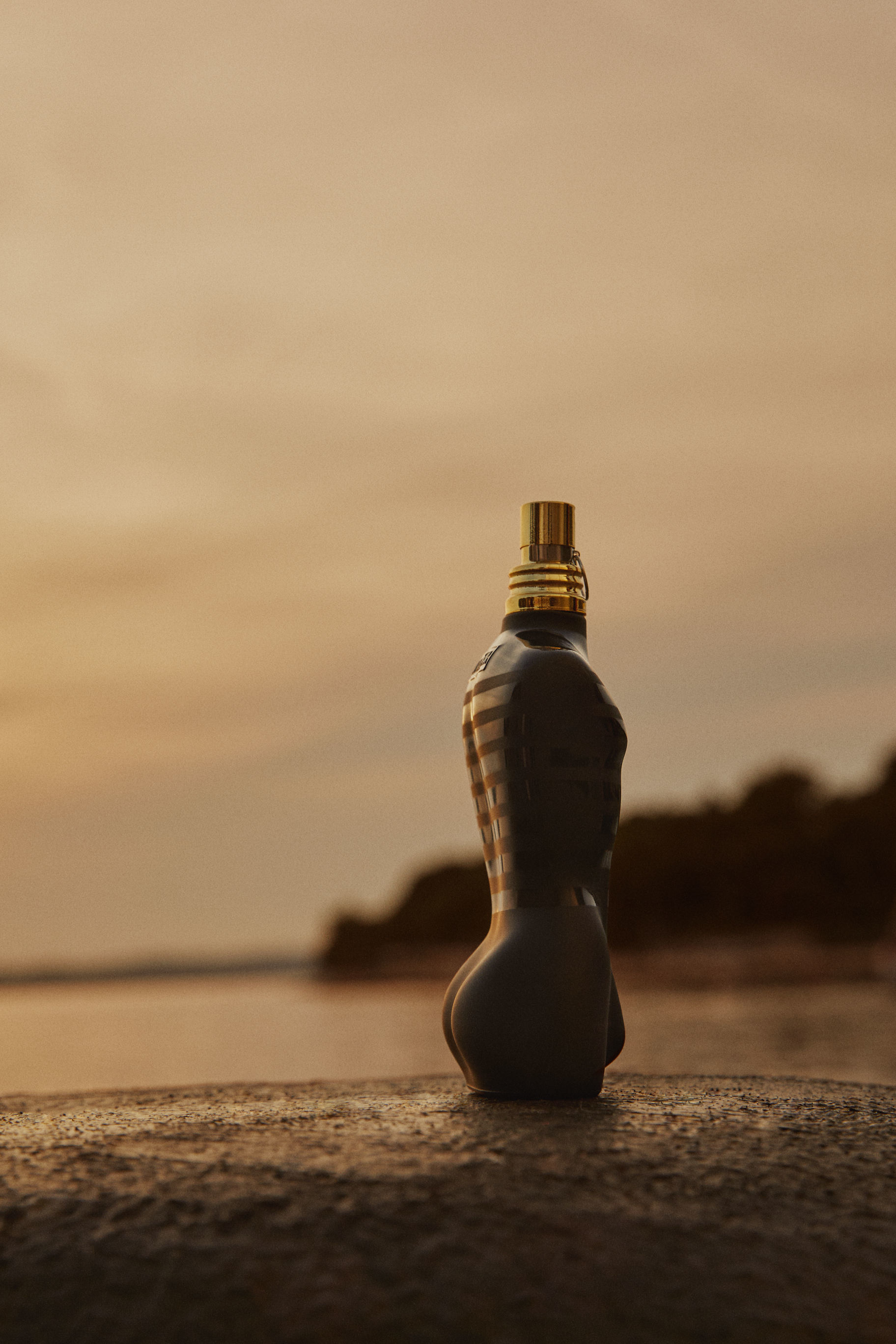 JEAN PAUL GAULTIER Le Male Le Parfum | Parfumerija Douglas Lietuva