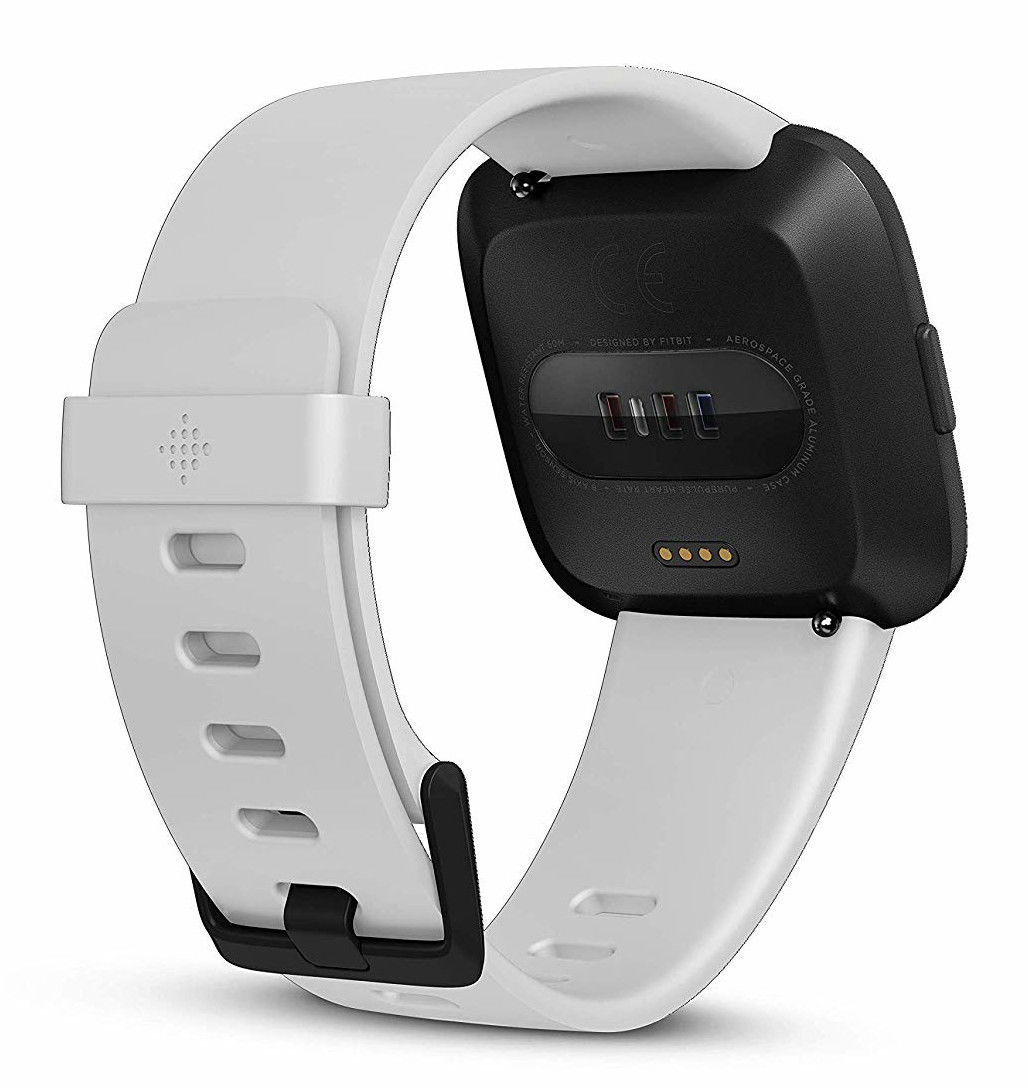 fitbit versa black white
