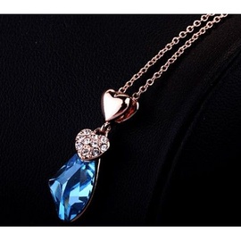 Vincento Pendant with Swarovski Elements CP-1090