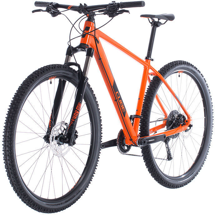 cube attention orange