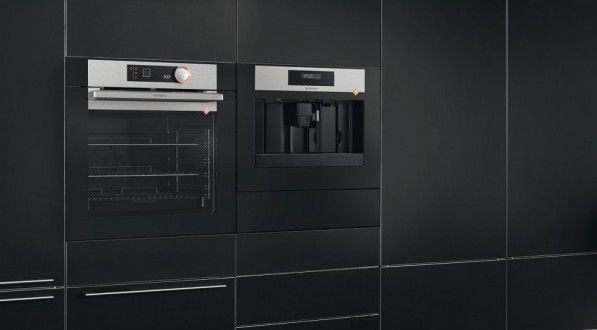 Iebūvēts automātiskais kafijas automāts De Dietrich DKD7400X
