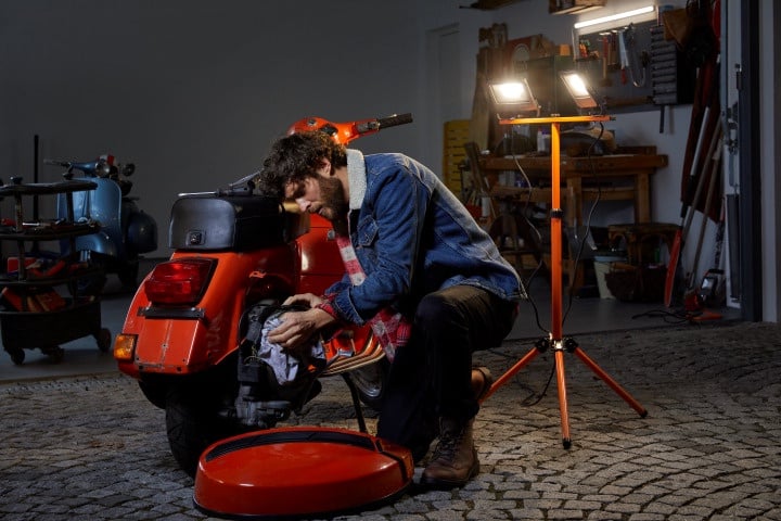 Prožektors Ledvance, 20 W, 1700 lm, IP65, pelēka