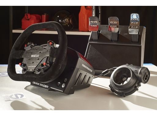 Žaidimų vairas Thrustmaster TS-XW, juoda