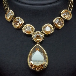 Diamond Sky Necklace Menat With Swarovski Crystals