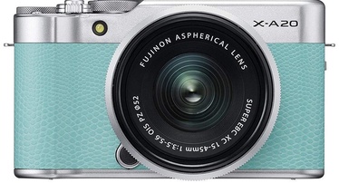 Fujifilm X-A20 + Fujinon XC 15-45mm F3.5-5.6 OIS PZ Mint Green