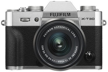 Fujifilm X-T30 + XC 15-45mm 3.5-5.6 OIS PZ Silver
