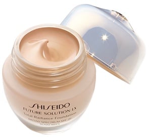 Shiseido Future Solution LX Total Radiance SPF15 Liquid Foundation 30ml N3