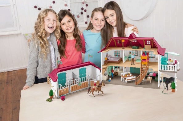 Schleich Horse Club 42416 Large Horse Stable with House and Stable