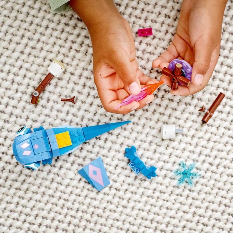 Konstruktor LEGO I Disney Princess™ Salamander Bruni kokkupandav tegelaskuju 43186, 96 tk