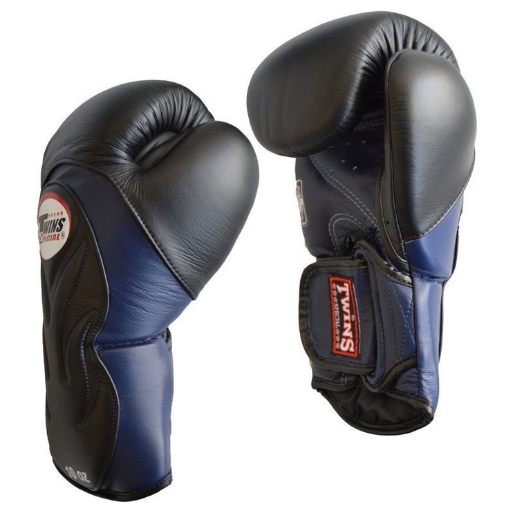 Боксерские перчатки Twins Special 100-BHU82, черный