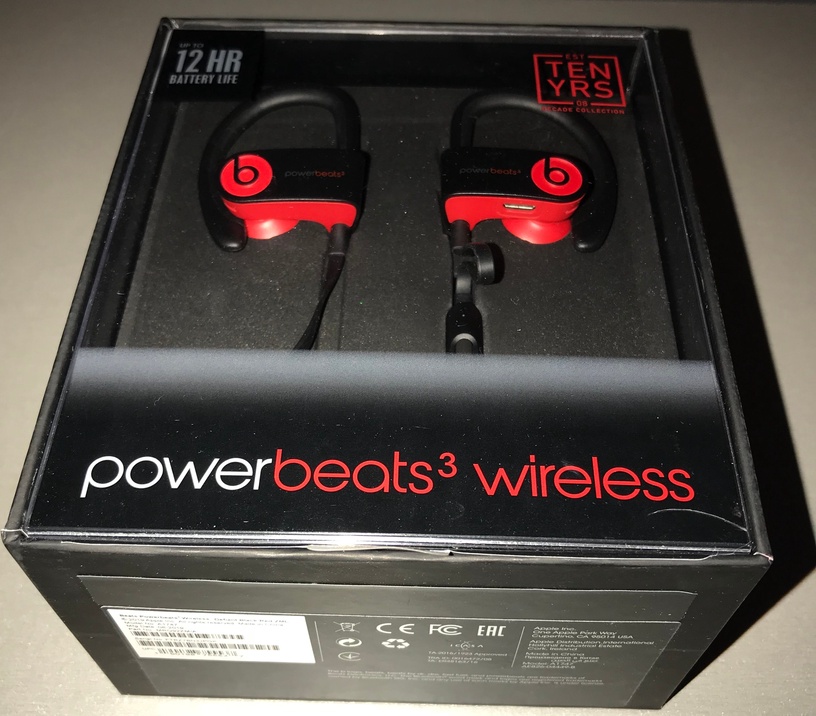 Kõrvaklapid Beats Powerbeats3 The Beats Decade Collection, must (kahjustatud pakend)