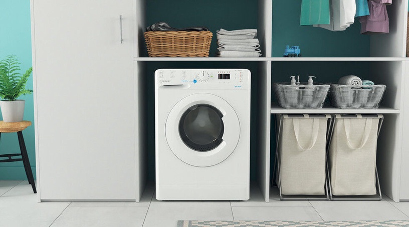 Стиральная машина Indesit BWSA 61051, 6 кг, белый