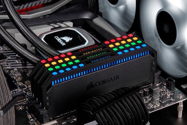 corsair dominator 3600mhz cl16