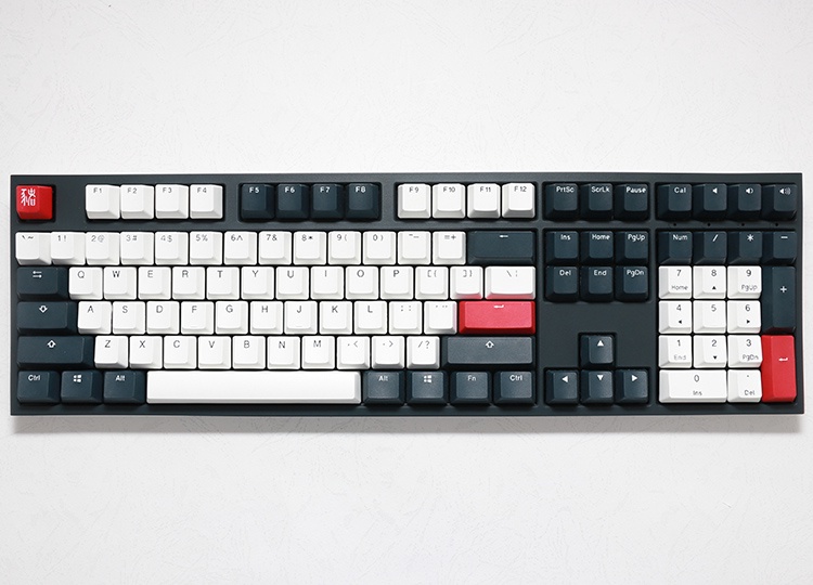 ducky one 2 tuxedo