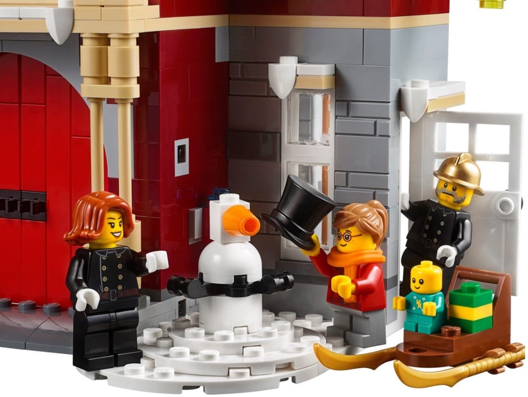 Lego holiday fire station online