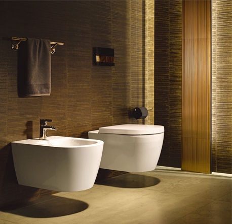 Tualete, pakarināms Duravit ME By Starck Compact Rimless, ar vāku, 370 mm x 480 mm