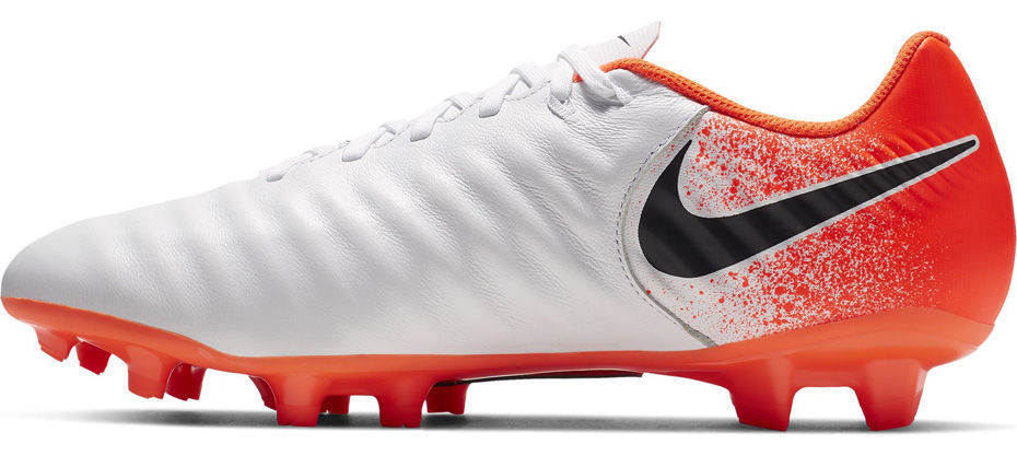 nike tiempo 40