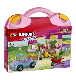 Конструктор LEGO Juniors Mias Farm Suitcase 10746 10746
