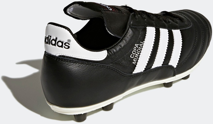 Futbolo bateliai Adidas, 44