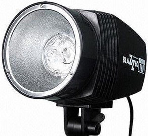 Aputure Blazzeo 180 Studio Flash