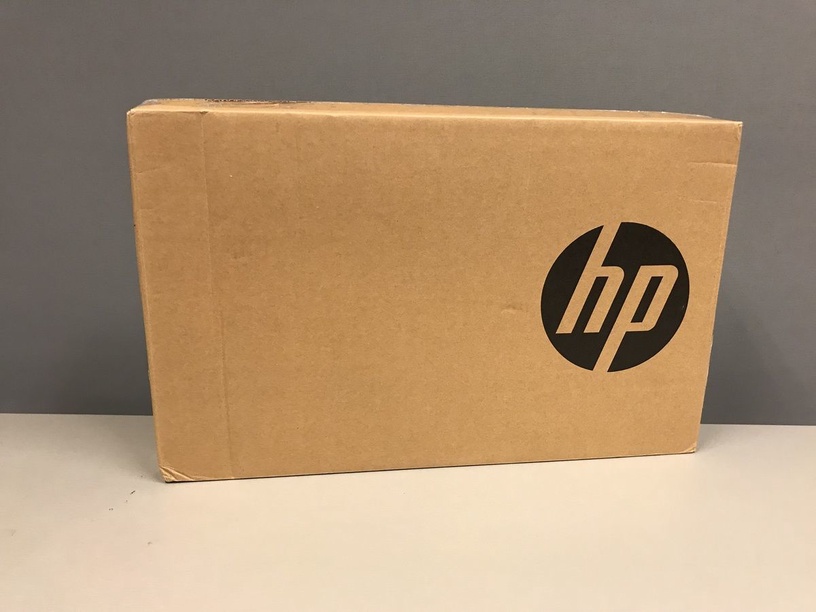 Ноутбук HP, 17.3″ (поврежденная упаковка)